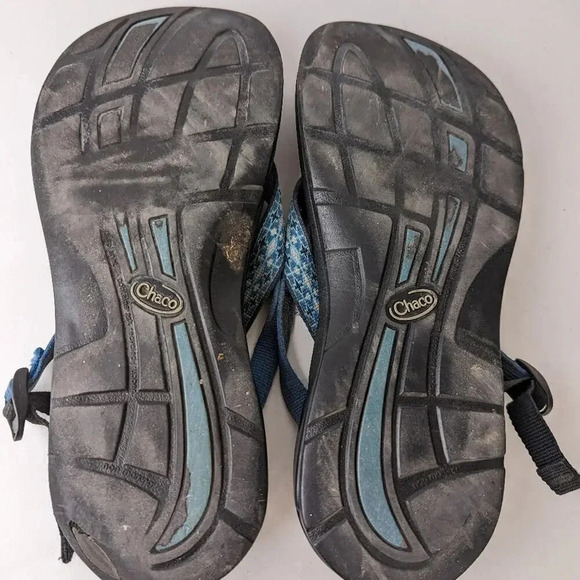 Chaco Strappy Sandals - 7 - Picture 8 of 10